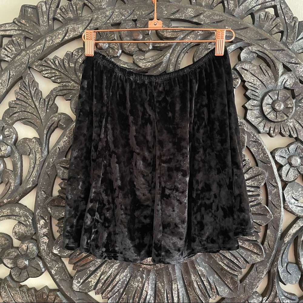 Brandy melville crushed velvet skirt